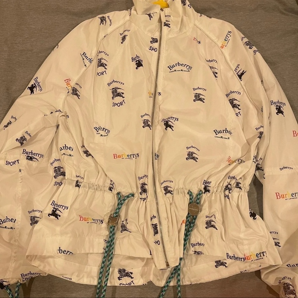 Burberry windbreaker jacket for women - Picture 1 of 6
